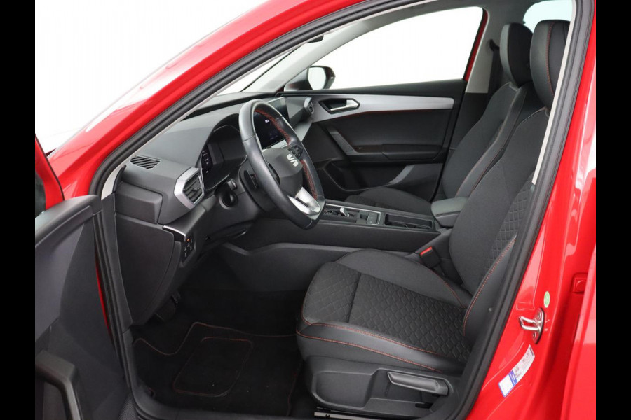 Seat Leon 1.4 TSI eHybrid PHEV FR | SOH 97,5% | Stoelverwarming | Adaptive cruise | Sfeerverlichting | Navigatie | Parkeerhulp | Full LED | Stuurverwarming | Bluetooth | Plug In