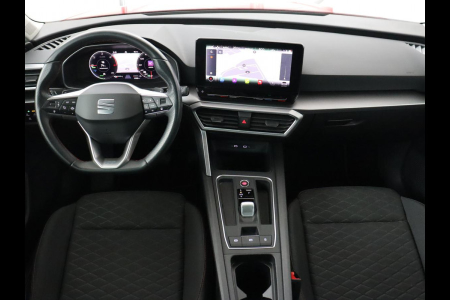 Seat Leon 1.4 TSI eHybrid PHEV FR | SOH 97,5% | Stoelverwarming | Adaptive cruise | Sfeerverlichting | Navigatie | Parkeerhulp | Full LED | Stuurverwarming | Bluetooth | Plug In