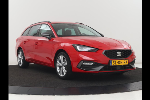 Seat Leon 1.4 TSI eHybrid PHEV FR | SOH 97,5% | Stoelverwarming | Adaptive cruise | Sfeerverlichting | Navigatie | Parkeerhulp | Full LED | Stuurverwarming | Bluetooth | Plug In