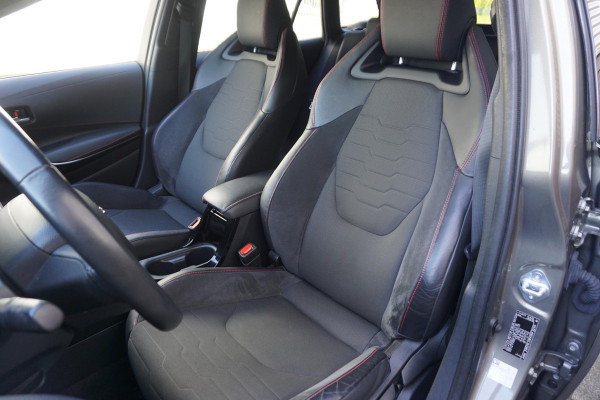 Toyota Corolla Touring Sports 1.8 Hybrid Executive/Trekhaak/Dealeronderhouden/ Head-Up/Stoelverwarming.