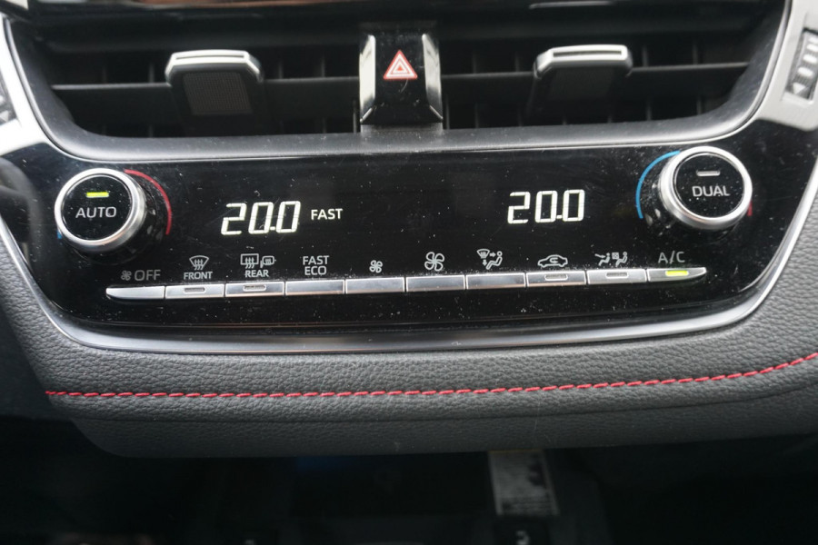 Toyota Corolla Touring Sports 1.8 Hybrid Executive/Trekhaak/Dealeronderhouden/ Head-Up/Stoelverwarming.