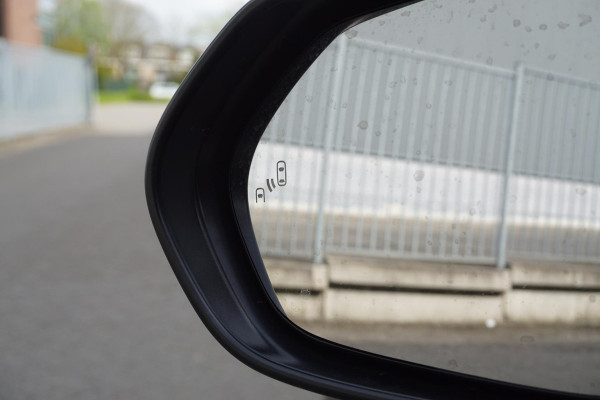 Toyota Corolla Touring Sports 1.8 Hybrid Executive/Trekhaak/Dealeronderhouden/ Head-Up/Stoelverwarming.