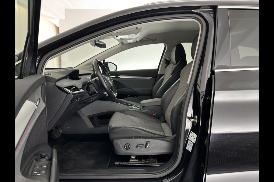 Škoda ENYAQ iV 60 [ 3-Fase ] {SOH-87%} (INCL-BTW) *LEATHER-FABRIC | FULL-LED | ADAPTIVE-CRUISE | BLINDSPOT | DIGI-COCKPIT | CAMERA | KEYLESS | NAVI-FULLMAP | AMBIENT-LIGHT | ECC | HEATED-COMFORTSEATS | DAB+ | PDC | 20''ALU*