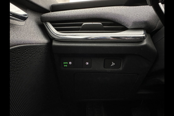 Škoda ENYAQ iV 60 [ 3-Fase ] {SOH-87%} (INCL-BTW) *LEATHER-FABRIC | FULL-LED | ADAPTIVE-CRUISE | BLINDSPOT | DIGI-COCKPIT | CAMERA | KEYLESS | NAVI-FULLMAP | AMBIENT-LIGHT | ECC | HEATED-COMFORTSEATS | DAB+ | PDC | 20''ALU*