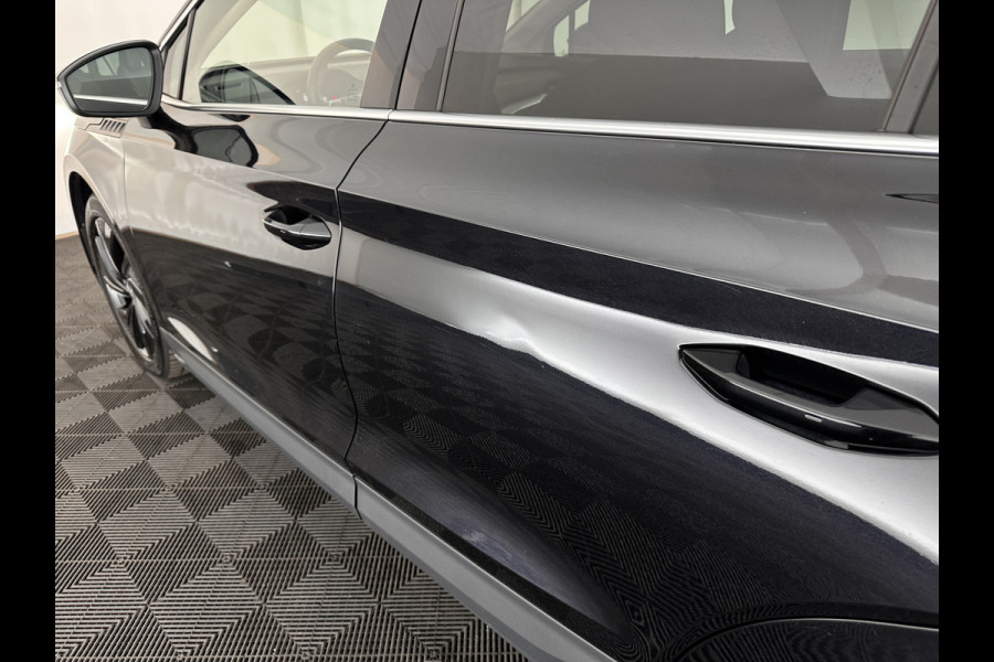 Škoda ENYAQ iV 60 [ 3-Fase ] {SOH-87%} (INCL-BTW) *LEATHER-FABRIC | FULL-LED | ADAPTIVE-CRUISE | BLINDSPOT | DIGI-COCKPIT | CAMERA | KEYLESS | NAVI-FULLMAP | AMBIENT-LIGHT | ECC | HEATED-COMFORTSEATS | DAB+ | PDC | 20''ALU*