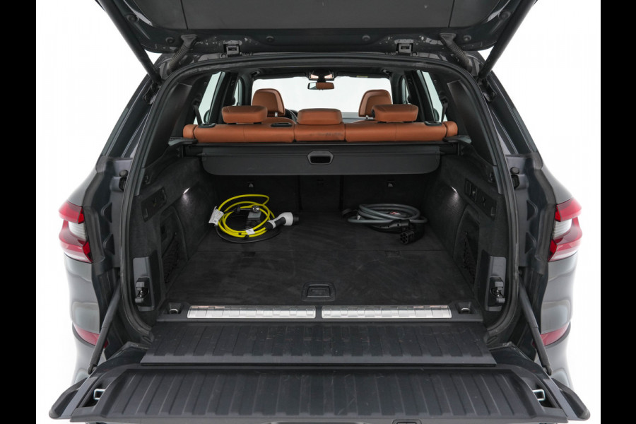 BMW X5 xDrive45e M-Sportpack High Executive (Plug-In) (INCL-BTW) Aut. *PANO | LEATHER |  HEAD-UP | LASERLIGHT | ADAPTIVE-CRUISE | TOPVIEW | BLINDSPOT | MEMORY-PACK | MASSAGE | HIFI-SOUND | HEATED-SPORTSEATS | NAVI-FULLMAP | DIGI-COCKPIT | 22''AL