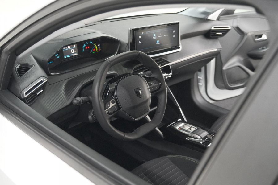 Peugeot e-208 EV Active 50 kWh | 11 KW Laadfunctie | Parkeersensoren | Apple Carplay