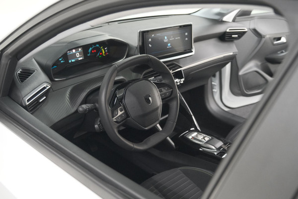 Peugeot e-208 EV Active 50 kWh | 11 KW Laadfunctie | Parkeersensoren | Apple Carplay