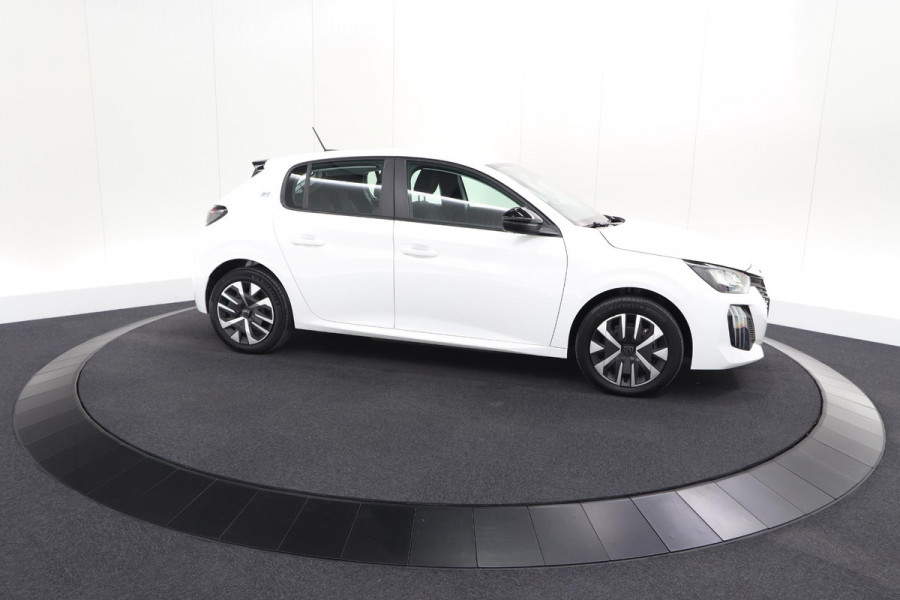 Peugeot e-208 EV Active 50 kWh | 11 KW Laadfunctie | Parkeersensoren | Apple Carplay