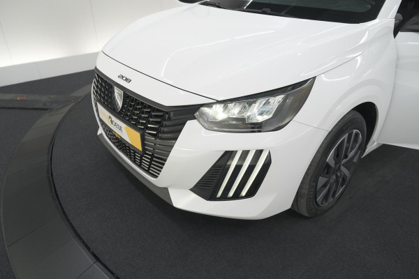 Peugeot e-208 EV Active 50 kWh | 11 KW Laadfunctie | Parkeersensoren | Apple Carplay