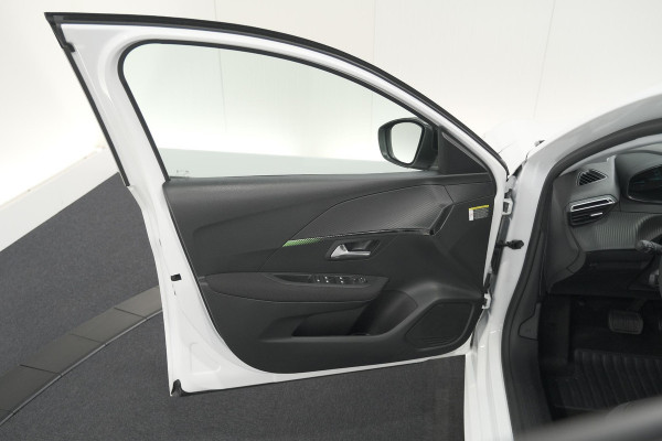 Peugeot e-208 EV Active 50 kWh | 11 KW Laadfunctie | Parkeersensoren | Apple Carplay