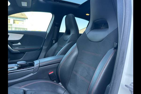 Mercedes-Benz A-Klasse 180 Business Solution AMG PANO | SFEER | CAMERA