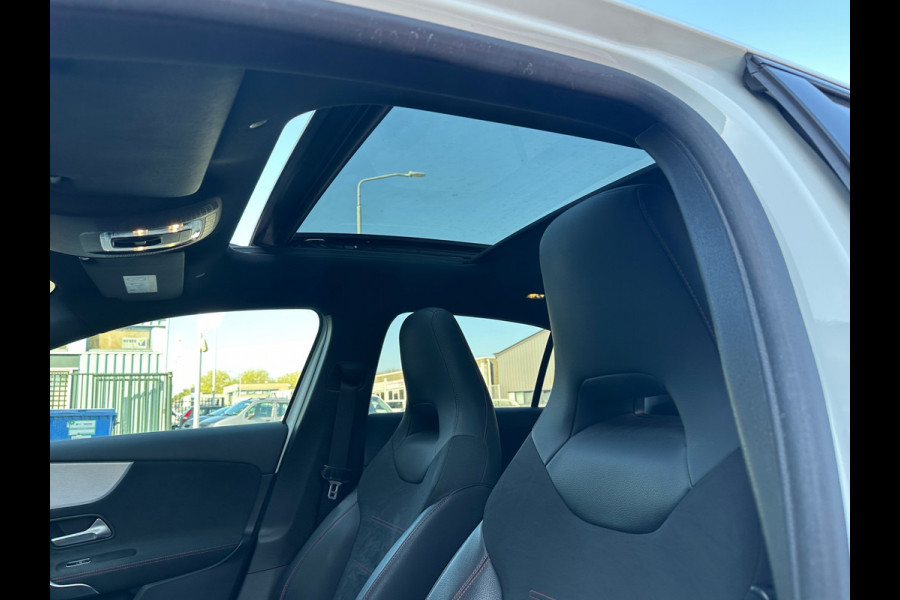 Mercedes-Benz A-Klasse 180 Business Solution AMG PANO | SFEER | CAMERA