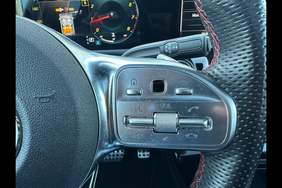 Mercedes-Benz A-Klasse 180 Business Solution AMG PANO | SFEER | CAMERA