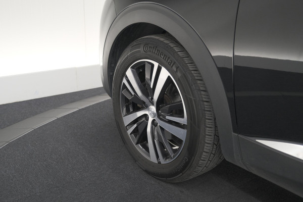 Peugeot 3008 PureTech 130 EAT8 GT Line | Trekhaak | Apple Carplay | Dodehoekdetectie | Apple Carplay