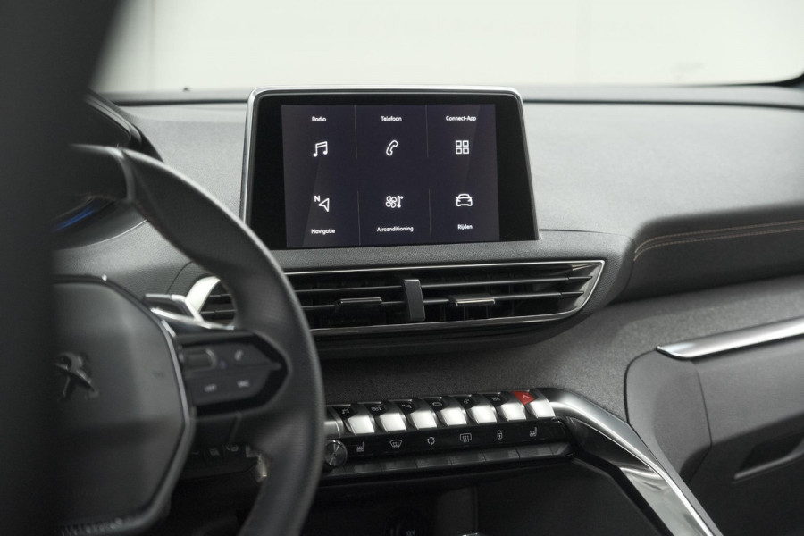 Peugeot 3008 PureTech 130 EAT8 GT Line | Trekhaak | Apple Carplay | Dodehoekdetectie | Apple Carplay