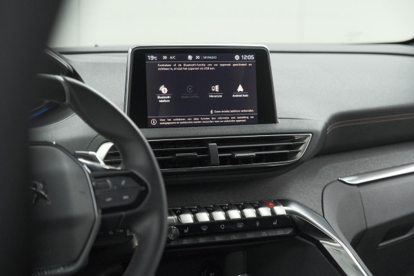 Peugeot 3008 PureTech 130 EAT8 GT Line | Trekhaak | Apple Carplay | Dodehoekdetectie | Apple Carplay