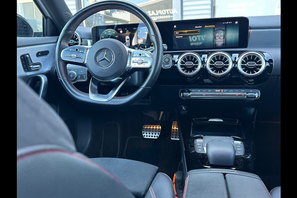 Mercedes-Benz A-Klasse 180 Business Solution AMG PANO | SFEER | CAMERA
