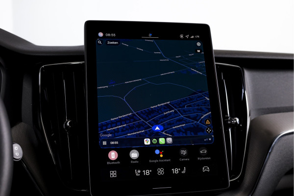 Volvo XC60 2.0 T8 Plug-in hybrid AWD Plus Black Edition | S/K Panodak | Elek. Trekhaak | 360 Camera | Head-Up | Harman/Kardon | Dig.Cockpit | Adapt.Cruise | Stoel-+Stuurverw. | NAV+App.Connect | Auto.Airco | LM 21" | 9971