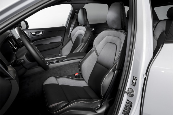 Volvo XC60 2.0 T8 Plug-in hybrid AWD Plus Black Edition | S/K Panodak | Harman/Kardon | Dig.Cockpit | Adapt.Cruise | Stoel-+Stuurverw. | Elek. stoelen | Camera | NAV+App.Connect | ECC | LM 21" | 6030