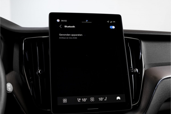 Volvo XC60 2.0 T8 Plug-in hybrid AWD Plus Black Edition | S/K Panodak | Harman/Kardon | Dig.Cockpit | Adapt.Cruise | Stoel-+Stuurverw. | Elek. stoelen | Camera | NAV+App.Connect | ECC | LM 21" | 6030