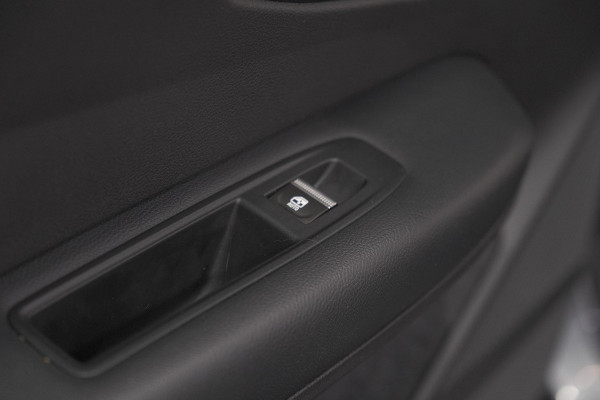 Renault Mégane E-Tech EV60 Optimum Charge Iconic | Adaptieve Cruise Control | Winterpakket | Dodehoekdetectie | Harman Kardon