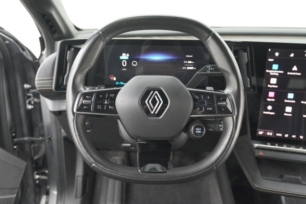 Renault Mégane E-Tech EV60 Optimum Charge Iconic | Adaptieve Cruise Control | Winterpakket | Dodehoekdetectie | Harman Kardon