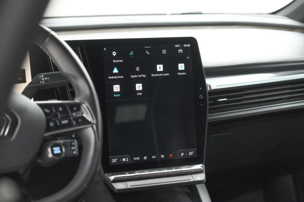 Renault Mégane E-Tech EV60 Optimum Charge Iconic | Adaptieve Cruise Control | Winterpakket | Dodehoekdetectie | Harman Kardon
