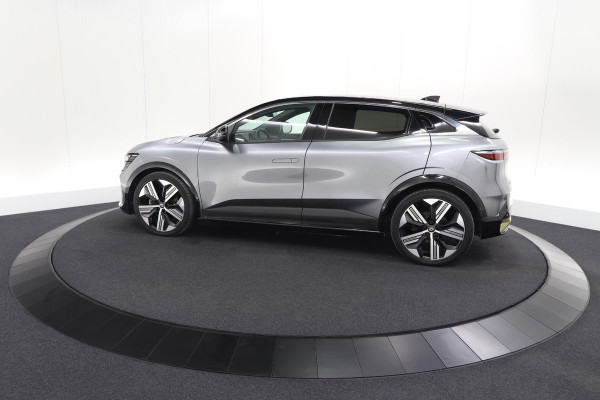 Renault Mégane E-Tech EV60 Optimum Charge Iconic | Adaptieve Cruise Control | Winterpakket | Dodehoekdetectie | Harman Kardon