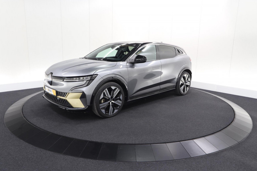 Renault Mégane E-Tech EV60 Optimum Charge Iconic | Adaptieve Cruise Control | Winterpakket | Dodehoekdetectie | Harman Kardon