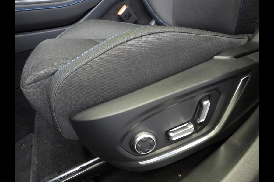 Lynk & Co 01 1.5 PHEV BlackLine ZWARTE HEMEL/360CAM/SCHUIFDAK/LED/20"LMV!