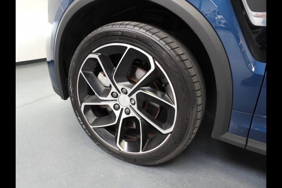 Lynk & Co 01 1.5 PHEV BlackLine ZWARTE HEMEL/360CAM/SCHUIFDAK/LED/20"LMV!