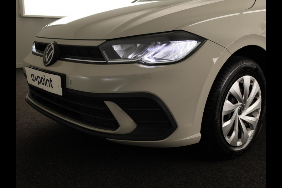 Volkswagen Polo 1.0 TSI Life 95 pk Automaat (DSG) | Navigatie | Parkeersensoren | Stoelverwarming | LED koplampen | Apple Carplay/Android Auto |