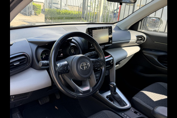 Toyota Yaris Cross 1.5 Hybrid ACTIVE . APPLE CARPLAY & ANDROID AUTO . ACHTERUITRIJ CAMERA . ADAPTIEVE CRUISE CONTROL .