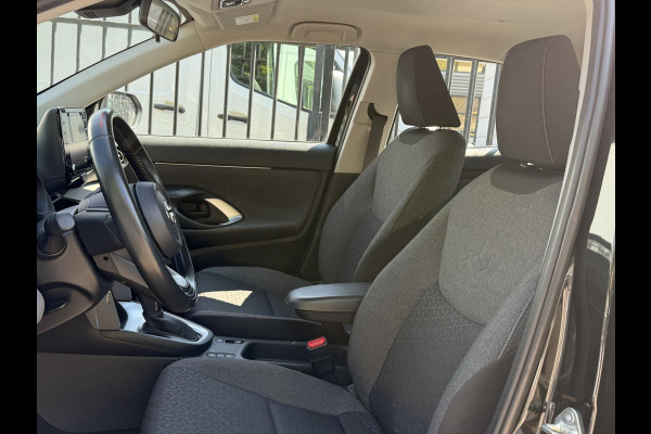 Toyota Yaris Cross 1.5 Hybrid ACTIVE . APPLE CARPLAY & ANDROID AUTO . ACHTERUITRIJ CAMERA . ADAPTIEVE CRUISE CONTROL .