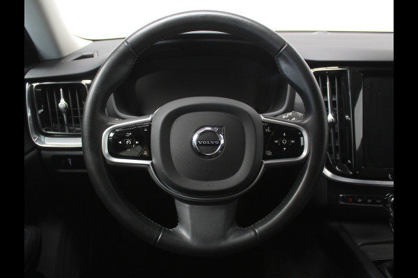 Volvo V60 2.0 T4 Inscription CARPLAY | CRUISE | CAMERA | ELECSTOEL | POLESTAR ENGINEERD | LMV19 | LEDER | STOELVERW | CLIMATE | LED