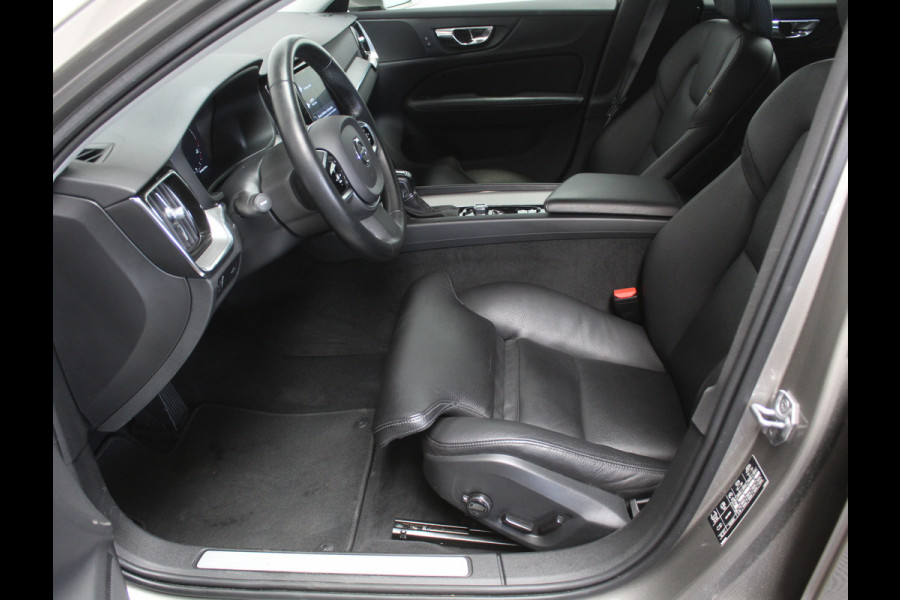 Volvo V60 2.0 T4 Inscription CARPLAY | CRUISE | CAMERA | ELECSTOEL | POLESTAR ENGINEERD | LMV19 | LEDER | STOELVERW | CLIMATE | LED