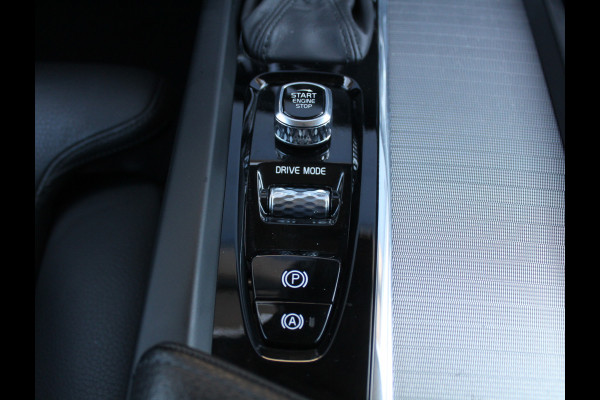 Volvo V60 2.0 T4 Inscription CARPLAY | CRUISE | CAMERA | ELECSTOEL | POLESTAR ENGINEERD | LMV19 | LEDER | STOELVERW | CLIMATE | LED