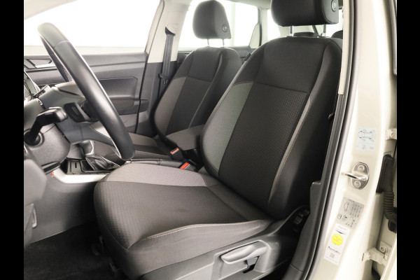 Volkswagen Polo 1.0 TSI Life 95 pk Automaat (DSG) | Navigatie | Parkeersensoren | Stoelverwarming | LED koplampen | Apple Carplay/Android Auto |