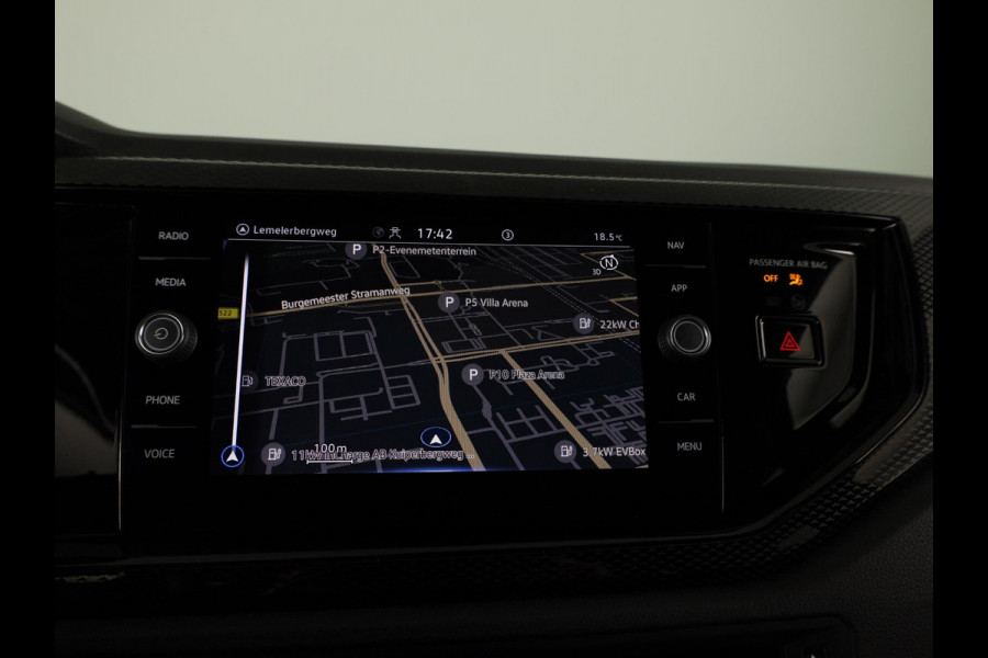 Volkswagen Polo 1.0 TSI Life 95 pk Automaat (DSG) | Navigatie | Parkeersensoren | Stoelverwarming | LED koplampen | Apple Carplay/Android Auto |
