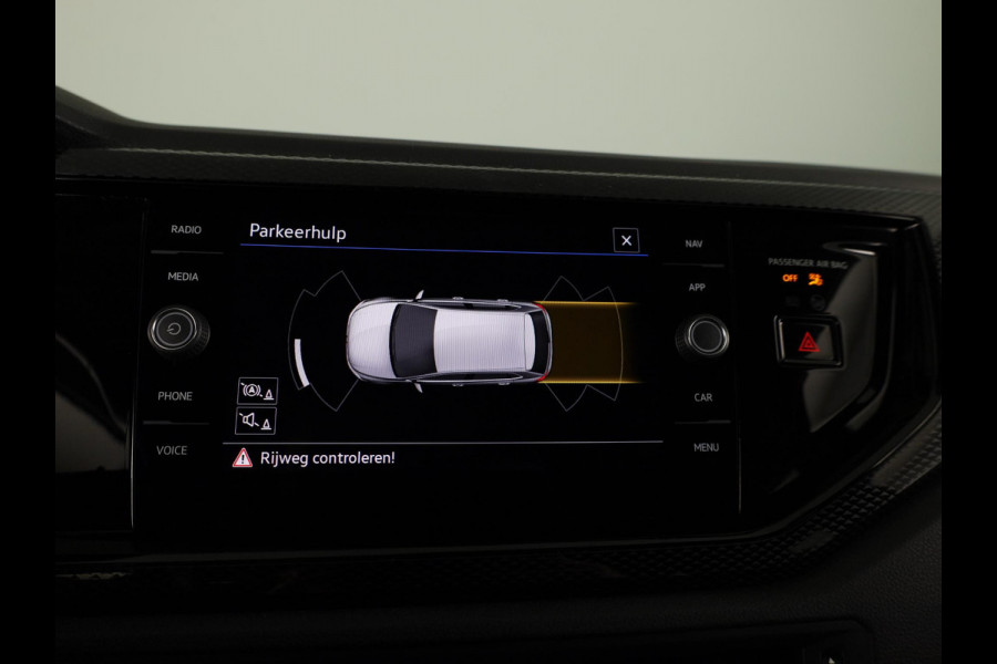 Volkswagen Polo 1.0 TSI Life 95 pk Automaat (DSG) | Navigatie | Parkeersensoren | Stoelverwarming | LED koplampen | Apple Carplay/Android Auto |