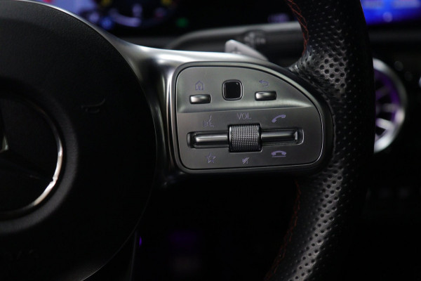Mercedes-Benz A-Klasse 220 Launch Edition NAP Pano/Carplay/Mem/Sfeer/Acc/360Cam/Vol