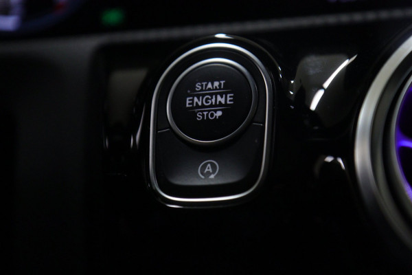 Mercedes-Benz A-Klasse 220 Launch Edition NAP Pano/Carplay/Mem/Sfeer/Acc/360Cam/Vol