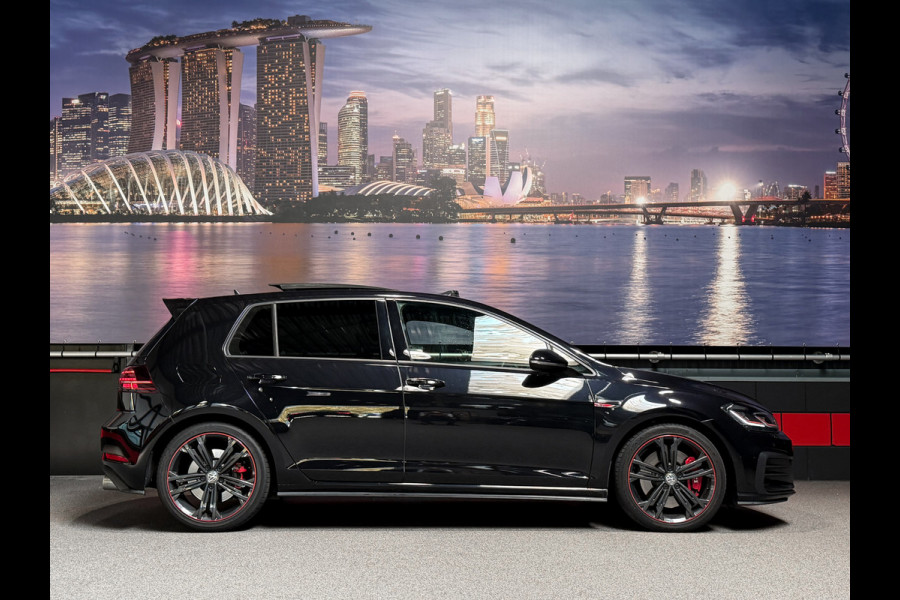 Volkswagen Golf 2.0 TSI GTI Performance |Panorama|Keyless|Carplay|LE