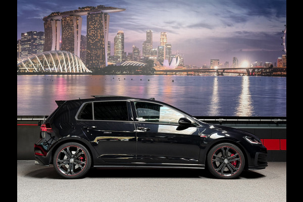 Volkswagen Golf 2.0 TSI GTI Performance |Panorama|Keyless|Carplay|LE