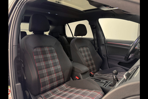 Volkswagen Golf 2.0 TSI GTI Performance |Panorama|Keyless|Carplay|LE