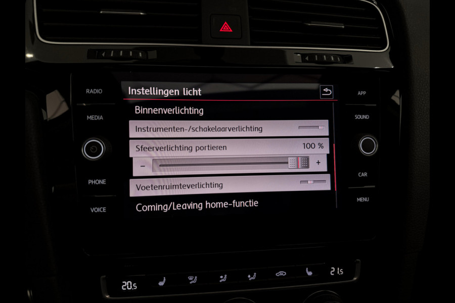Volkswagen Golf 2.0 TSI GTI Performance |Panorama|Keyless|Carplay|LE