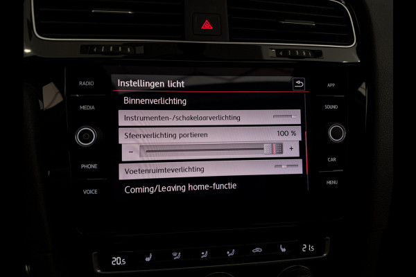 Volkswagen Golf 2.0 TSI GTI Performance |Panorama|Keyless|Carplay|LE