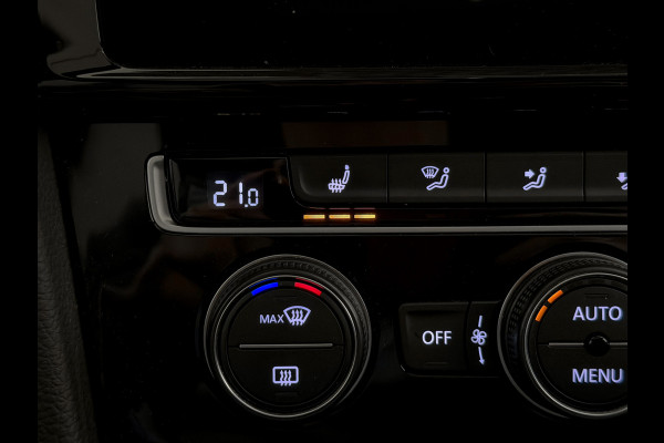 Volkswagen Golf 2.0 TSI GTI Performance |Panorama|Keyless|Carplay|LE