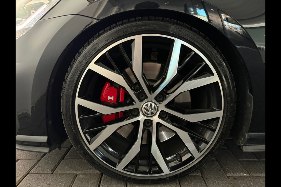 Volkswagen Golf 2.0 TSI GTI Performance Pano|Key|Dynaudi|DCC